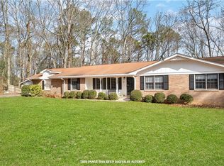 2304 Hudson Dr, Lilburn, GA 30047