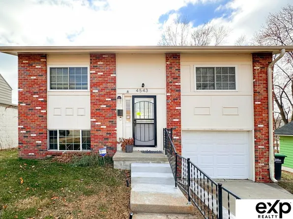 4543 Charles St, Omaha, NE 68132