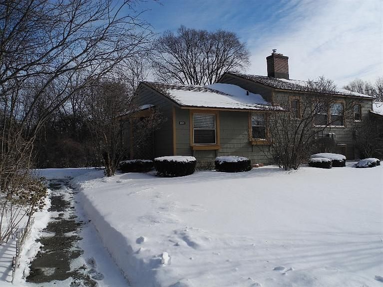 1st image of 2631 Whitewood St