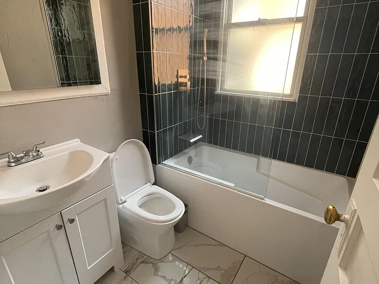 3919 Nantasket St — Photo 11