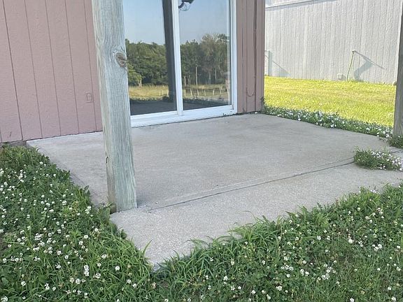 2nd image of 3008 Eagle Ridge Dr