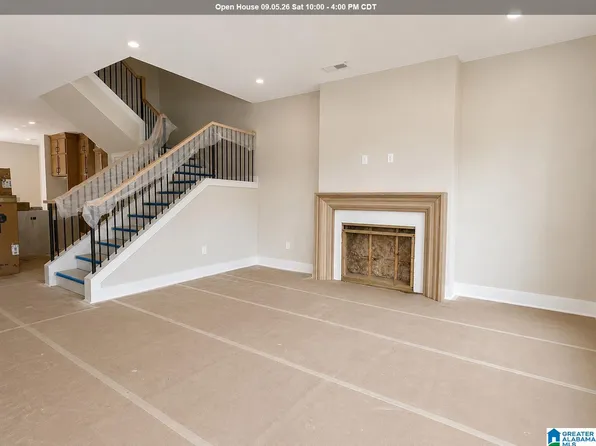 754 River Walk Dr, Birmingham, AL 35216