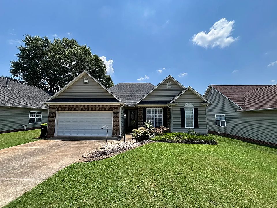 1st image of 740 Running Creek Ln