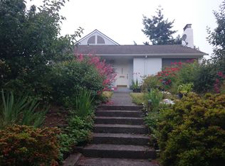 3807 29th Ave W, Seattle, WA 98199