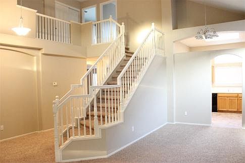 3rd image of 3733 Wild Rose Ln