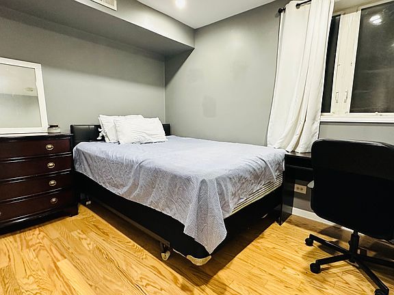 4th image of 1272 Inverrary Ln