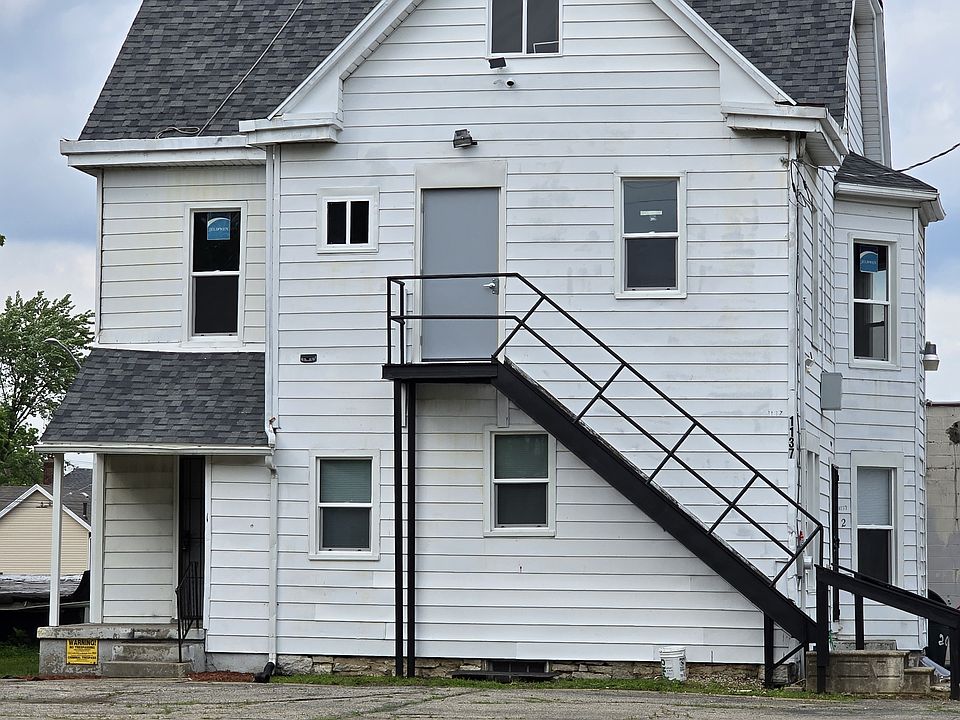 1st image of 1137 N Main St #2