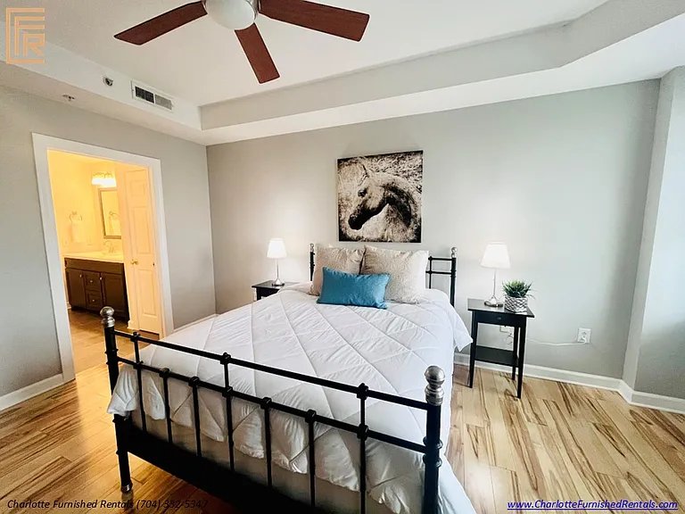 718 Trade St #813 — Photo 7