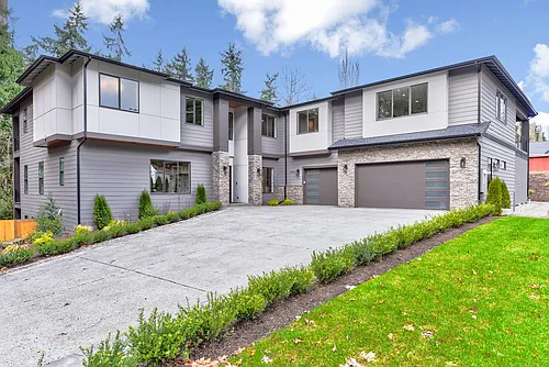 3204 116th Ave NE Photo 1 3204 116th Ave NE Photo 1
