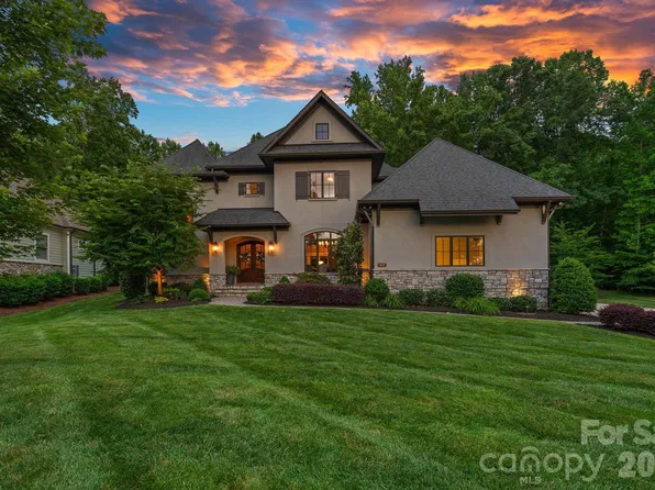 17627 Stuttgart Rd, Davidson, NC 28036