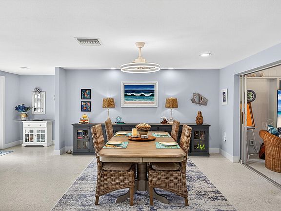 5th image of 1972 Roseate Ln