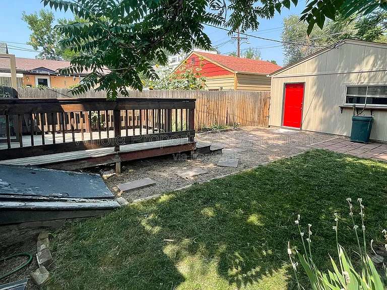 1733 W 39th Ave — Photo 27