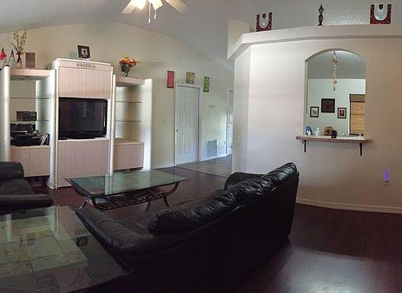 2nd image of 1475 13th St