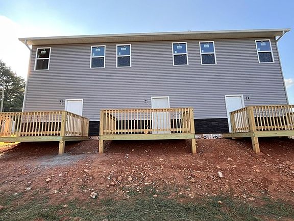 2nd image of 101 Jefferson St #101