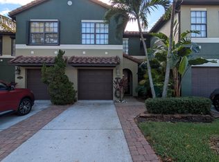 725 Ventura Dr, Satellite Beach, FL 32937