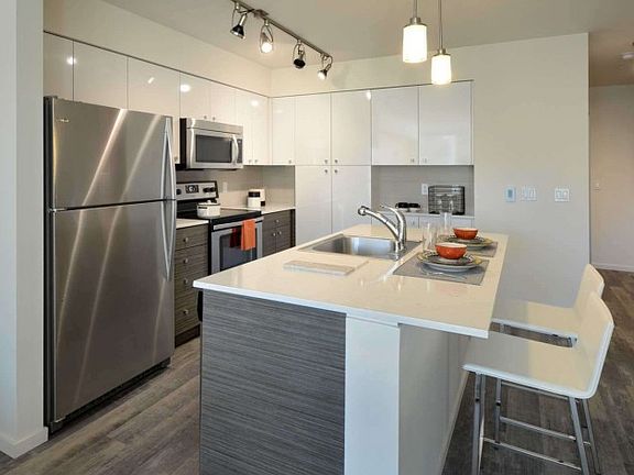 4th image of 4801 Rainier Ave S APT 636