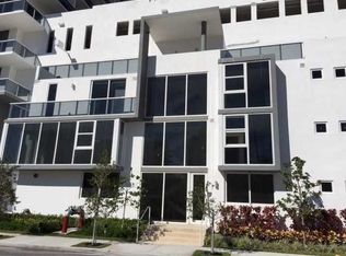 600 NE 26th St APT 3, Miami, FL 33137