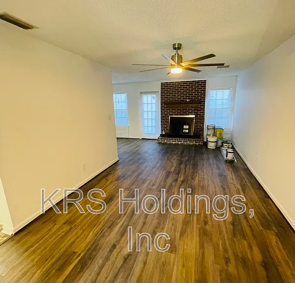 1330 Rica Ct — Photo 3