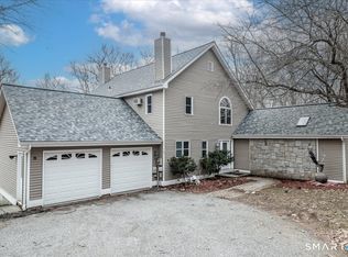 8 Pebble Lane, New Milford, CT 06776