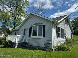 118 Beech Grove Rd, Honesdale, PA 18431