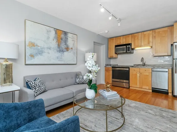 5 Walden St APT 2, Cambridge, MA 02140