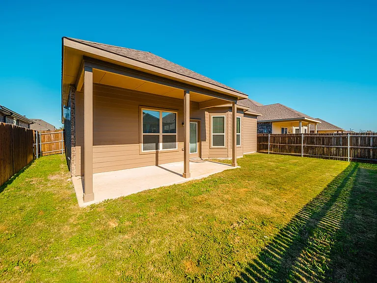 3716 Peach Blossom Rd — Photo 31