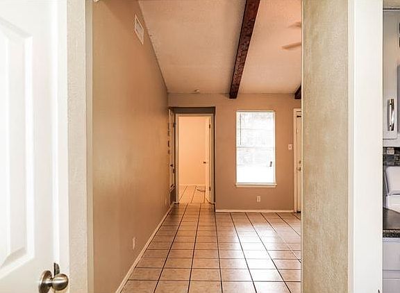 2nd image of 308 Golden Oaks Dr