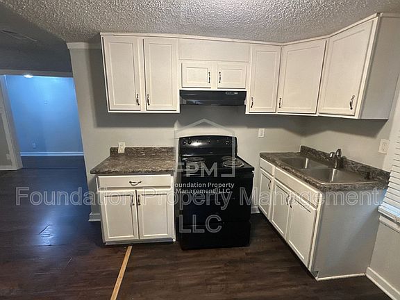 5th image of 2933 College St