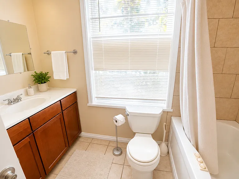 705 Interdrive — Photo 14