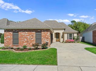 8271 Valencia Ct, Baton Rouge, LA 70810