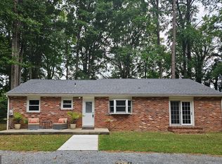 3250 Andrews Lake Rd, Frederica, DE 19946