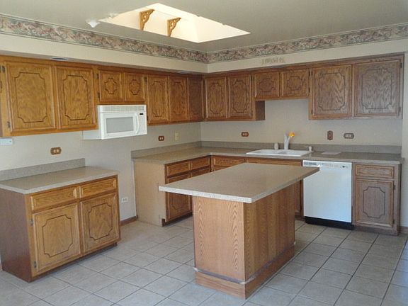 3rd image of 91 Francis Ln