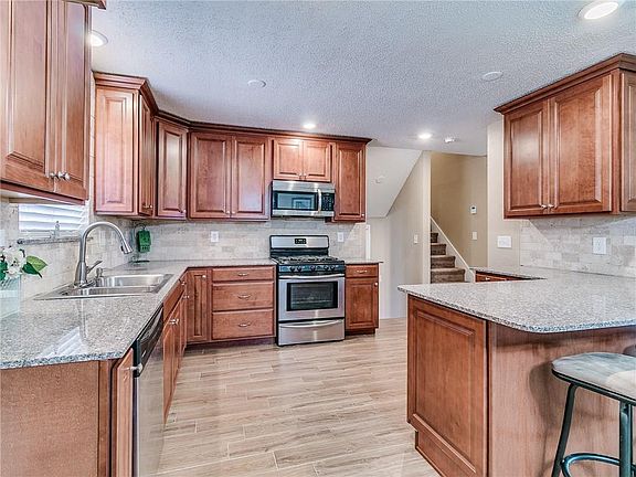 2nd image of 5105 NW 25th St