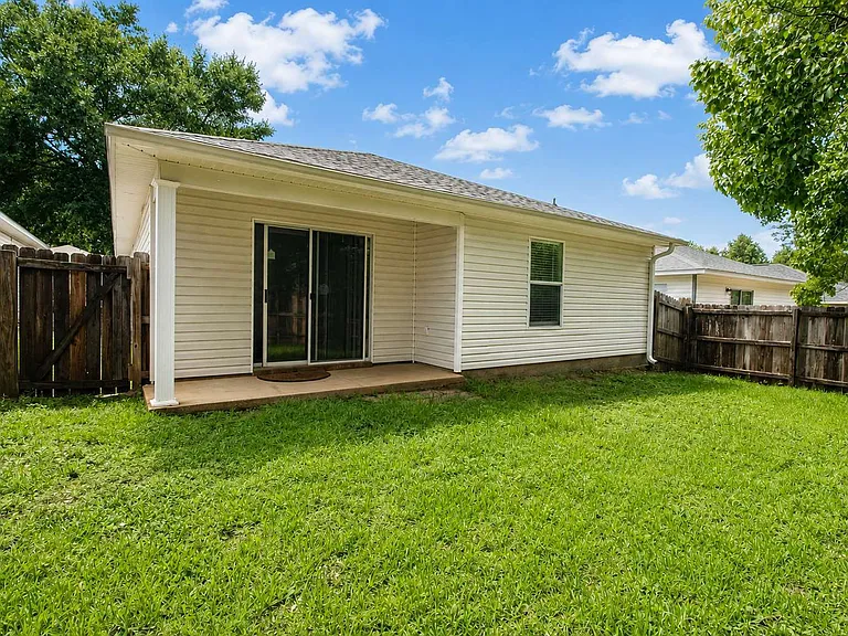 10588 Wilderness Ln — Photo 16