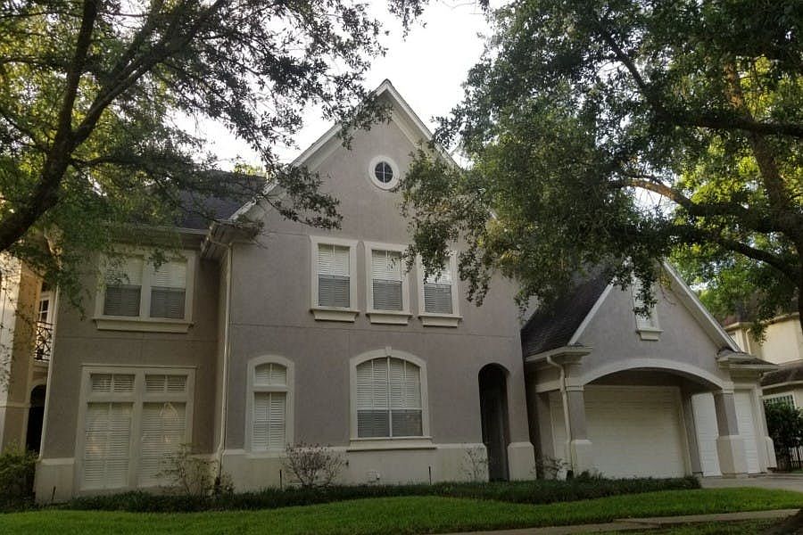 1st image of 10 Sullivans Way