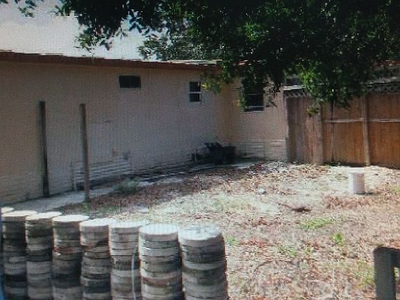 3rd image of 6121 136th Ave N
