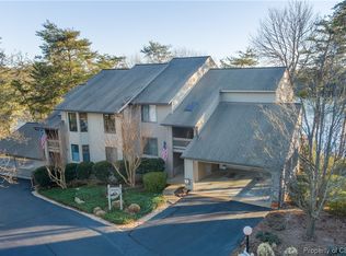 164B Mariners Point Ln, Hartfield, VA 23071