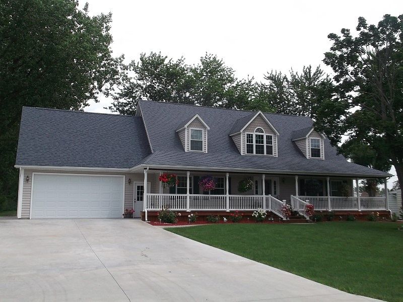 1st image of 4713 Moeller Dr