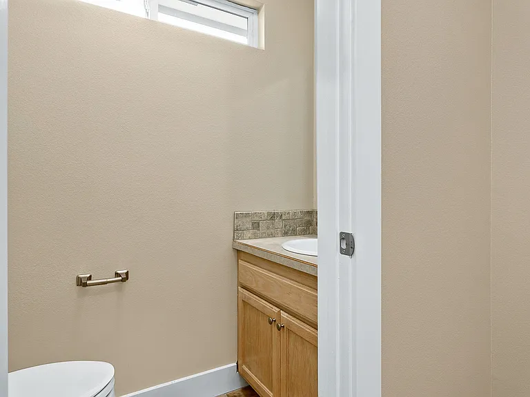 1671 E Kamay Ct — Photo 11