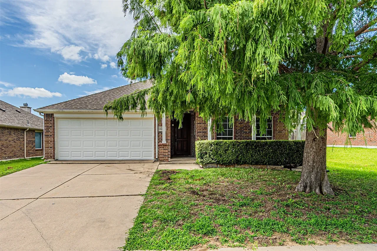 3 bed, 1769 sqft, $2,300 — Photo 2