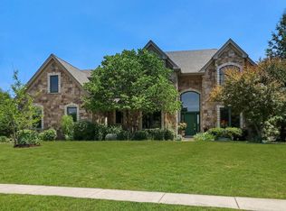 (Undisclosed Address), Saint Charles, IL 60175