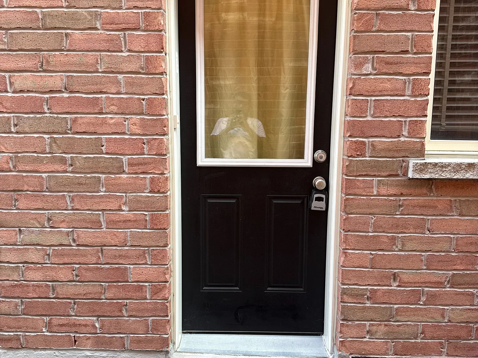 2 bed, $1,800 — Photo 3