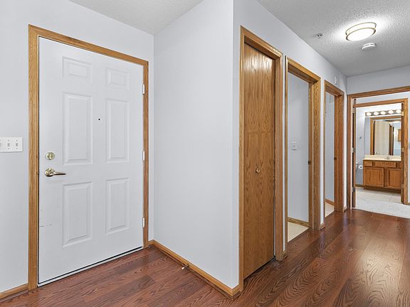 4th image of 2496 County Road C2 W APT 109