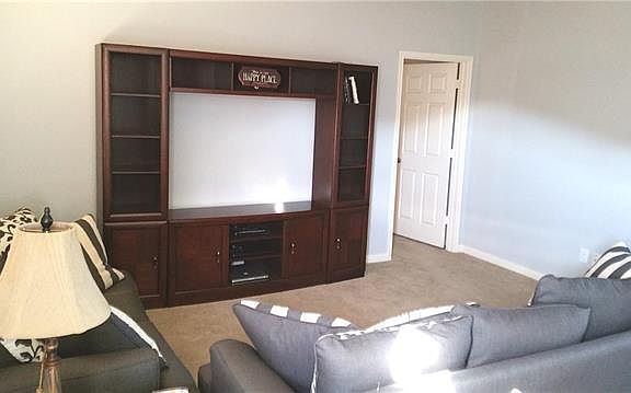 5th image of 114 Kincaid Dr