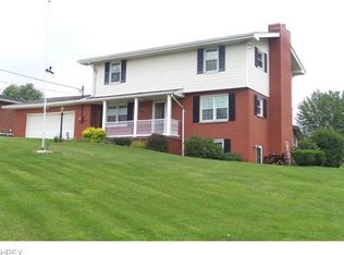 195 Walker Manor Dr, Colliers, WV 26035