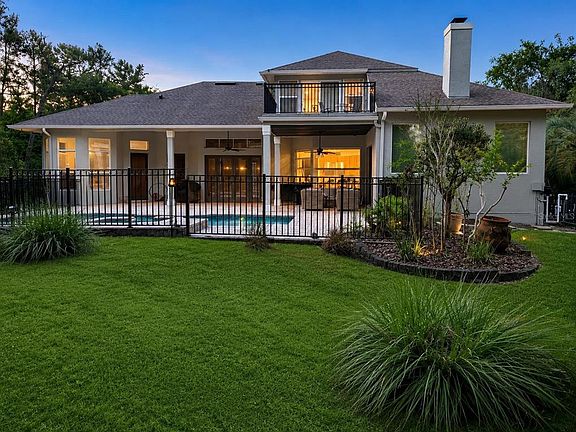2nd image of 301 SEMINOLE WOODS BOULEVARD