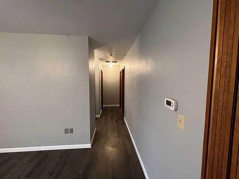 266 NW Douglas St — Photo 14