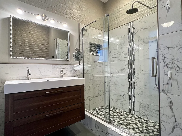 28 Bayley St #405 — Photo 21