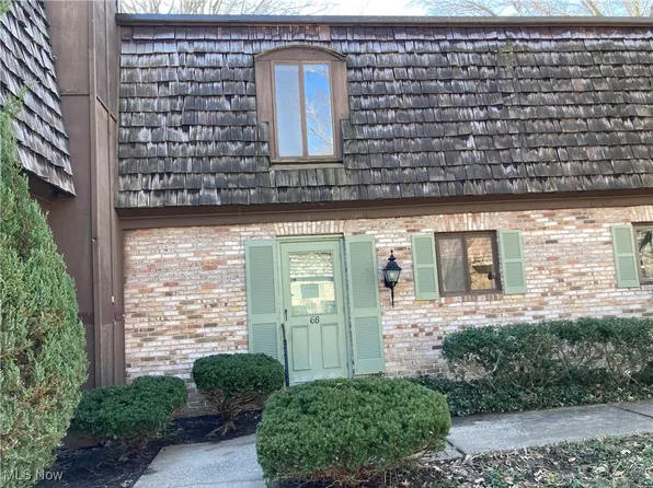 200 Granger Rd Unit 68, Medina, OH 44256