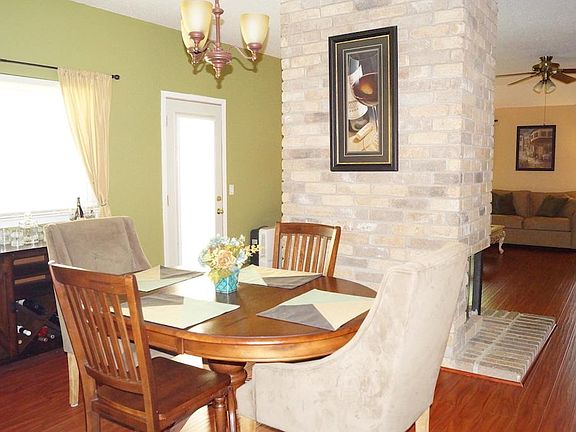4th image of 3704 Ginger Ln